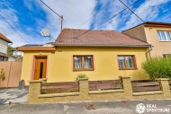 Prodej rohového RD, 90 m2, Lysice (okres Blansko)