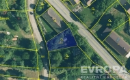 Prodej pozemku , určený k výstavbě RD, Hlohovice (okres Rokycany)