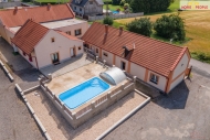 Prodej samostatného RD, 558 m2, Všetaty, Přívory (okres Mělník)