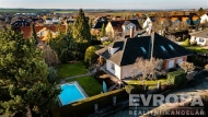 Prodej samostatného RD, 363 m2, Psáry (okres Praha-západ)