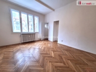 Pronájem bytu 1+kk, 28 m2, OV, Praha 2, Vinohrady, ul. Jana Masaryka
