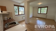 Pronájem bytu 1+kk, 30 m2, OV, Vrchlabí (okres Trutnov), ul. Českých bratří