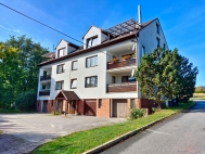 Prodej bytu 3+1, 94 m2, DV, Hvozdnice (okres Praha-západ) - exkluzivně