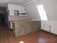 Pronjem bytu 3+1, 88 m2, OV, Karlovy Vary, Doub, ul. Studentsk