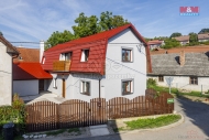Prodej rohovho RD, 136 m2, Vonoklasy (okres Praha-zpad)