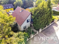 Prodej njemnho domu, any (okres Praha-vchod)