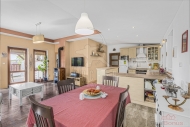 Prodej samostatnho RD, 250 m2, Hrusice (okres Praha-vchod)