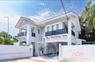 Prodej samostatnho RD, 215 m2, 
