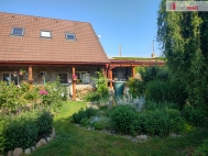 Prodej rohovho RD, 220 m2, Louck (okres Kladno)