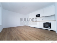 Pronjem bytu 2+kk, 43 m2, OV, Praha 8, Libe, ul. Zenklova