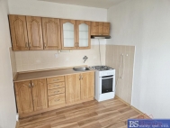 Pronjem bytu 3+1, 72 m2, OV, Lovosice (okres Litomice), ul. Dlouh