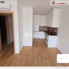 Pronjem hotelu, Praha 3