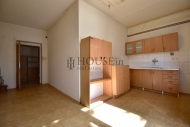 Pronjem bytu 3+1, 120 m2, OV, ehu (okres Koln)