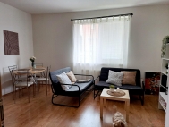 Prodej bytu garsonira, 0 m2, OV, Jinoany (okres Praha-zpad), ul. Za Devtkou - exkluzivn
