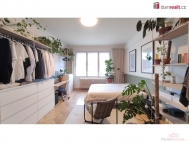 Pronjem bytu 1+kk, 33 m2, OV, Praha 6, Bubene, ul. nmst Interbrigdy