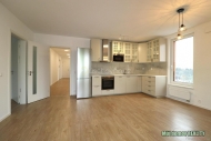 Pronjem bytu 4+kk, 100 m2, DV, Praha 4, Chodov, ul. Bachova