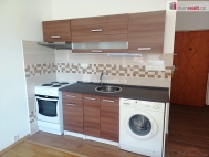 Pronjem bytu 1+1, 35 m2, OV, Jlov, Kamenn (okres Dn), ul. Mldee