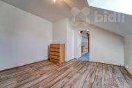 Pronjem bytu 2+kk, 38 m2, OV, Plze, Radobyice (okres Plze-msto), ul. V Podhj