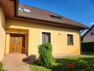 Pronjem blokovho RD, 0 m2, Nelahozeves (okres Mlnk)