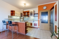 Pronjem bytu 3+kk, 74 m2, OV, Roztoky (okres Praha-zpad), ul. Felklova