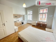 Pronjem bytu 1+kk, 25 m2, OV, Praha 5, Smchov, ul. Svornosti