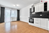 Prodej bytu 2+kk, 45 m2, OV, Praha 10, Hostiva, ul. Vladyck