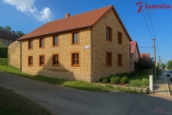 Prodej rohovho RD, 243 m2, Kladno, Dub