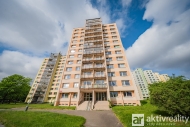 Pronjem bytu 1+kk, 30 m2, OV, Praha 8, Stkov, ul. ernho