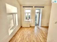 Pronjem bytu 1+kk, 30 m2, OV, Praha 6, Ruzyn, ul. Drnovsk