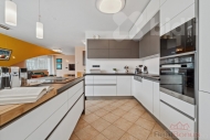 Prodej bytu 3+kk, 160 m2, OV, Pardubice, Zelen Pedmst, ul. nbe Zvodu mru