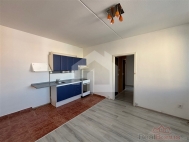 Pronjem bytu 2+kk, 42 m2, DV, esk Budjovice, esk Budjovice 2, ul. N. Frda