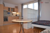 Pronjem bytu 1+kk, 36 m2, OV, Praha 2, Vinohrady, ul. U Zvonaky