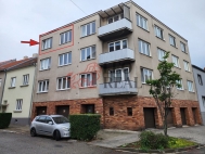 Prodej bytu 3+1, 0 m2, OV, Znojmo, ul. Fischerova