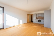 Pronjem bytu 2+kk, 59 m2, OV, Praha 8, Doln Chabry, ul. U Traktorky