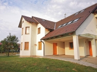 Pronjem bytu 1+kk, 0 m2, OV, Teovice (okres Zln)