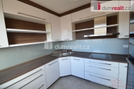 Pronjem bytu 3+1, 74 m2, DV, Praha 5, Hluboepy, ul. Zhorskho