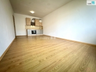 Pronjem bytu 2+kk, 52 m2, OV, Praha 9, Vysoany, ul. Pod Harfou