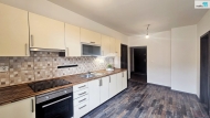 Pronjem bytu 2+1, 70 m2, OV, Koln, Koln I, ul. Kouimsk
