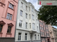 Pronjem bytu 2+kk, 62 m2, OV, st nad Labem, Kle, ul. aldova