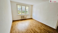 Pronjem bytu 2+1, 52 m2, OV, Beneov, ul. Praskho povstn