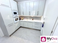 Pronjem bytu 2+1, 67 m2, OV, Znojmo, ul. Koelusk