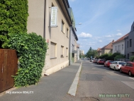 Pronjem bytu 1+kk, 27 m2, OV, Praha 8, Kobylisy, ul. Ke Strce