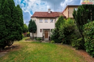 Pronjem rohovho RD, 105 m2, Praha 4, Zbhlice