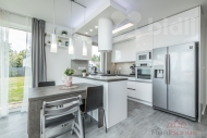 Prodej rohovho RD, 115 m2, Chocerady, Komorn Hrdek (okres Beneov) - exkluzivn