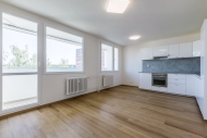 Pronjem bytu 3+kk, 70 m2, OV, Slan (okres Kladno), ul. Vtzn
