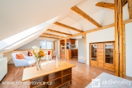 Prodej rohovho RD, 228 m2, Neratovice (okres Mlnk)