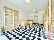 Pronjem obchodnch prostor, tchovice (okres Praha-zpad)