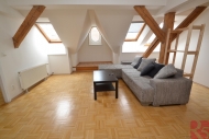 Pronjem bytu 3+1, 104 m2, OV, Praha 2, Nov Msto, ul. V tnch