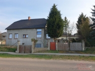 Prodej samostatnho RD, 274 m2, Zlonice (okres Kladno)
