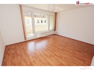 Pronjem bytu 2+kk, 56 m2, OV, Praha 8, Kobylisy, ul. Ke Strce